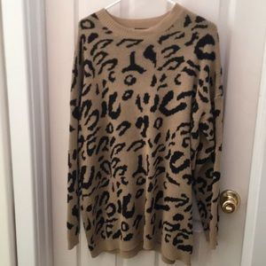 Oversized Sweatshirt.